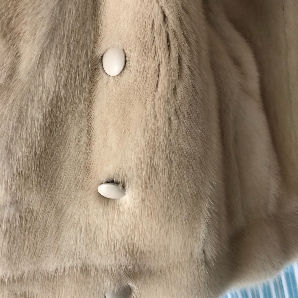 Jacket - Picture 7 of 7